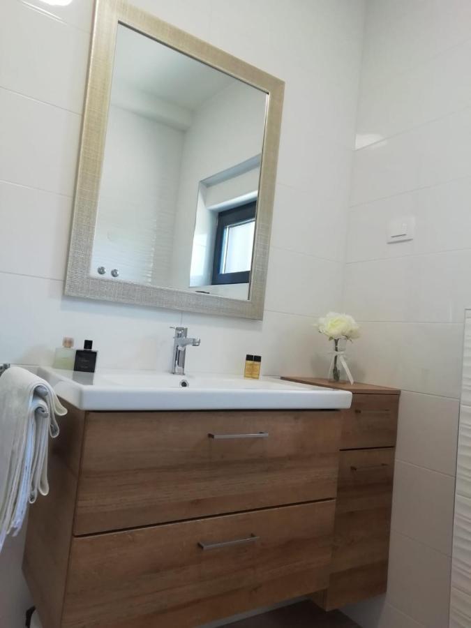Apartment Maella Zadar