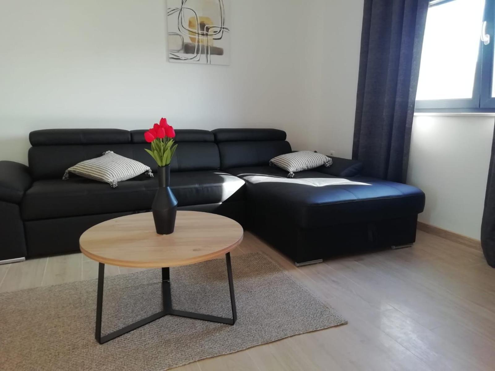 Apartment Maella *